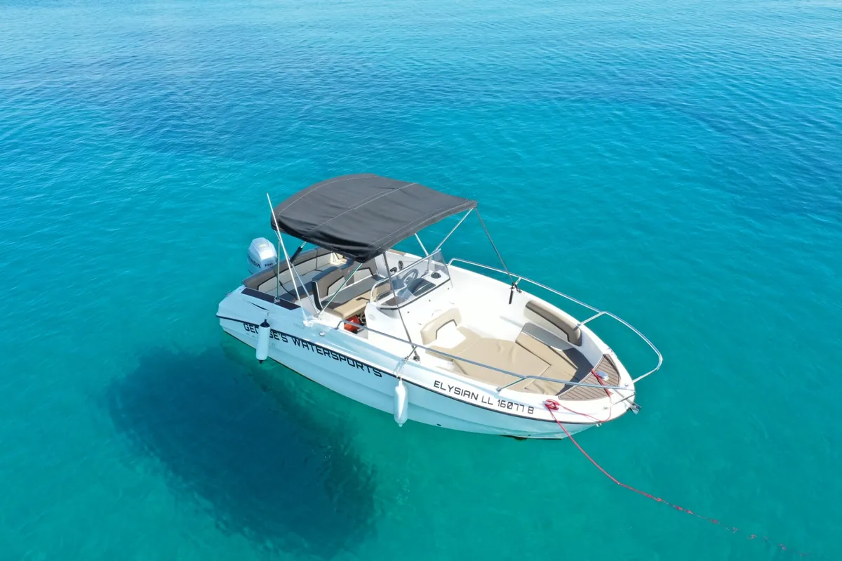 Slick – speedboat for hire in Latchi